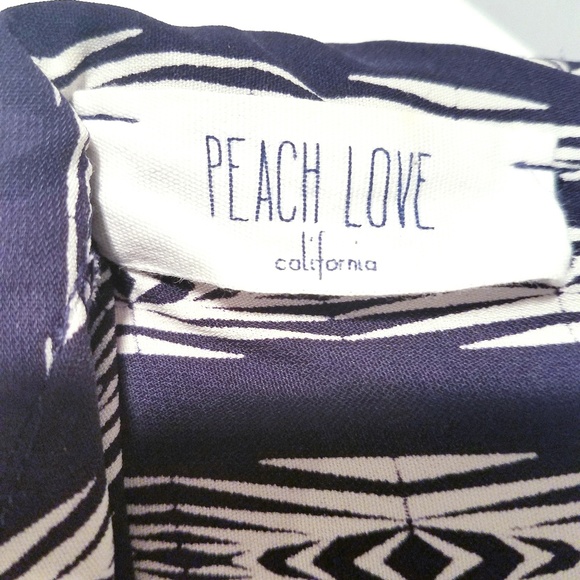 Peach Love California Top Size Small - Picture 4 of 5
